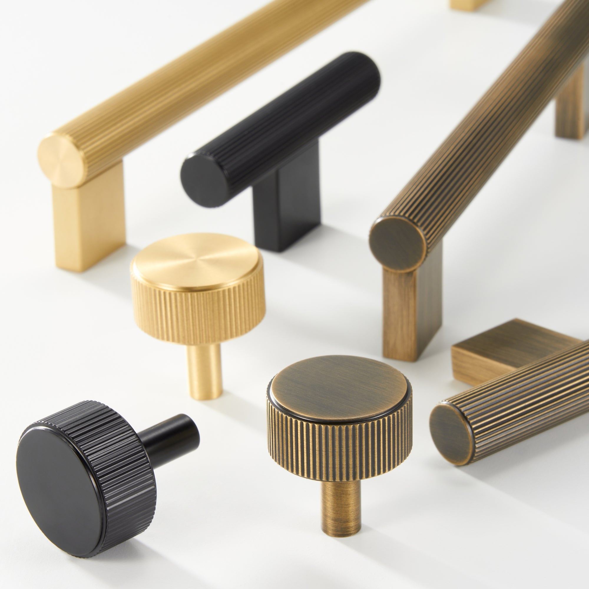Knob CH052 | Knurled | Black