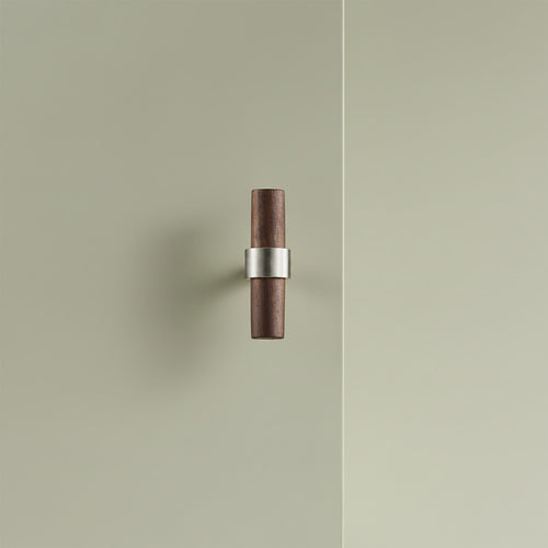T-Bar CH025W | Walnut + Nickel
